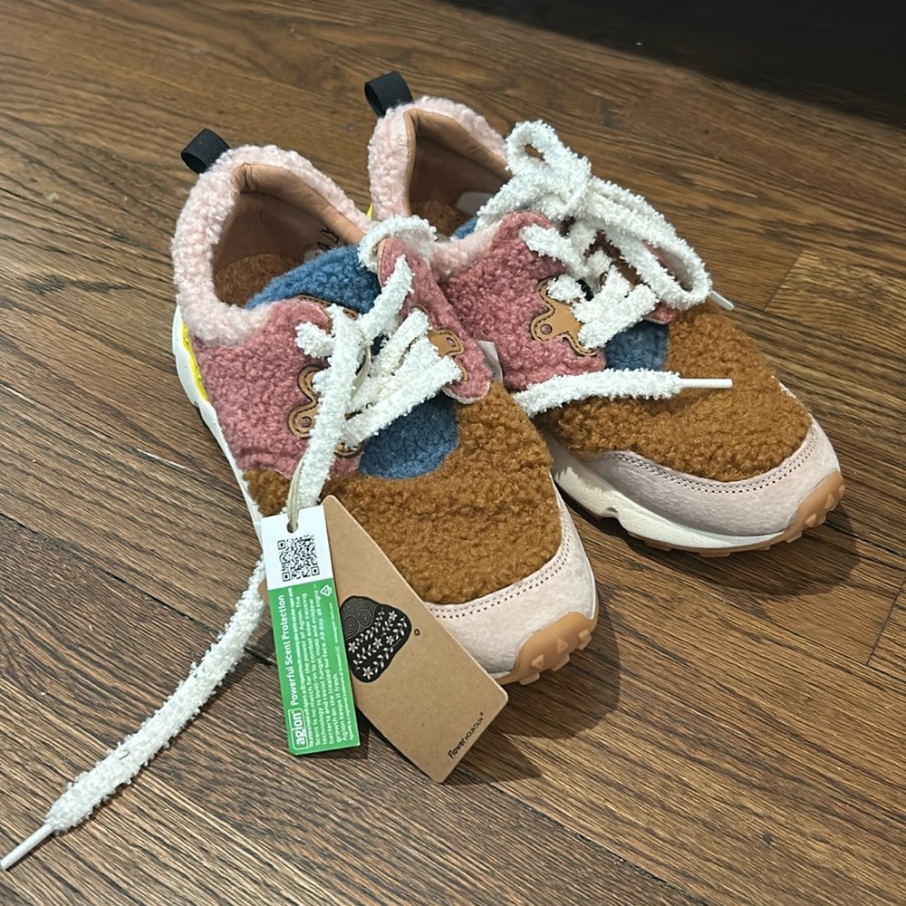 Flower Mountain Sneakers